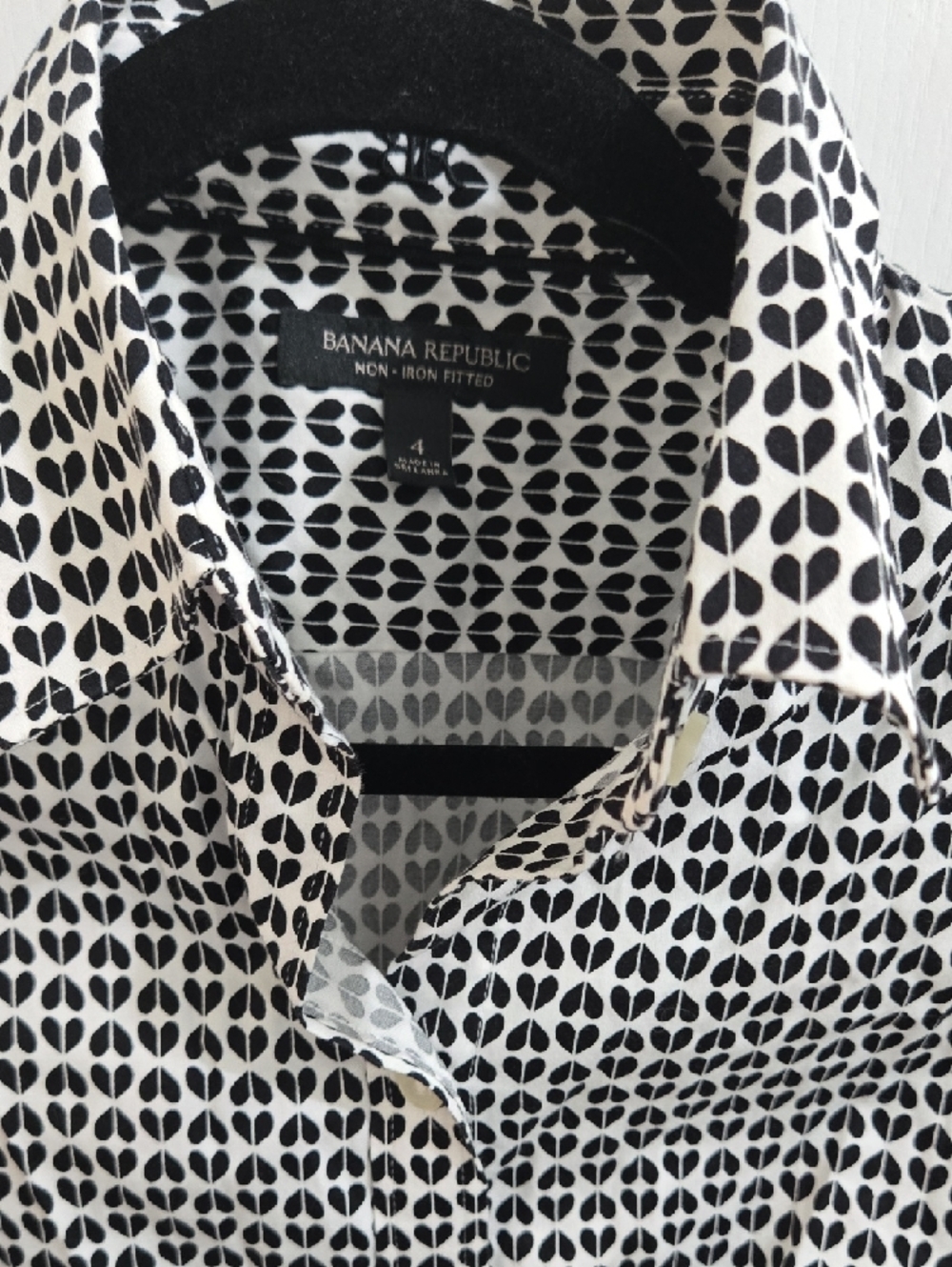 Womens Banana Republic 4 Non iron Button down Long-Sleeve Shirt - Picture 2 of 3